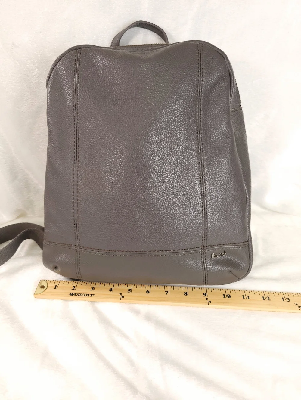The Sak De Young Backpack in Leather Gray